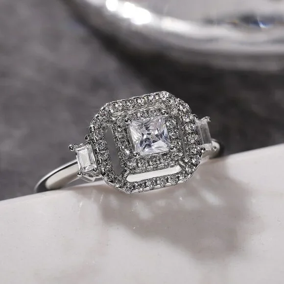💍New Luxury Engagement Clear Diamond Square Noble Dainty Ring for Women, K782